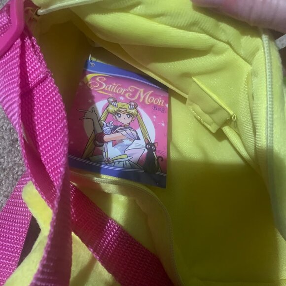 NWT Sailor Moon Crisis Brooch Compact Crossbody Bag - Picture 8 of 9